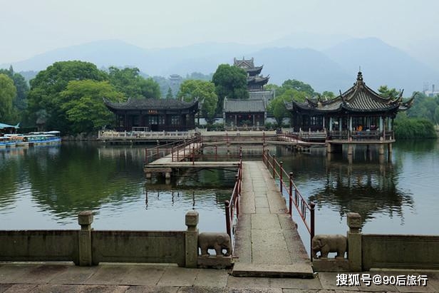 探秘凉凉小屋，夏日避暑胜地特色小店的秘密